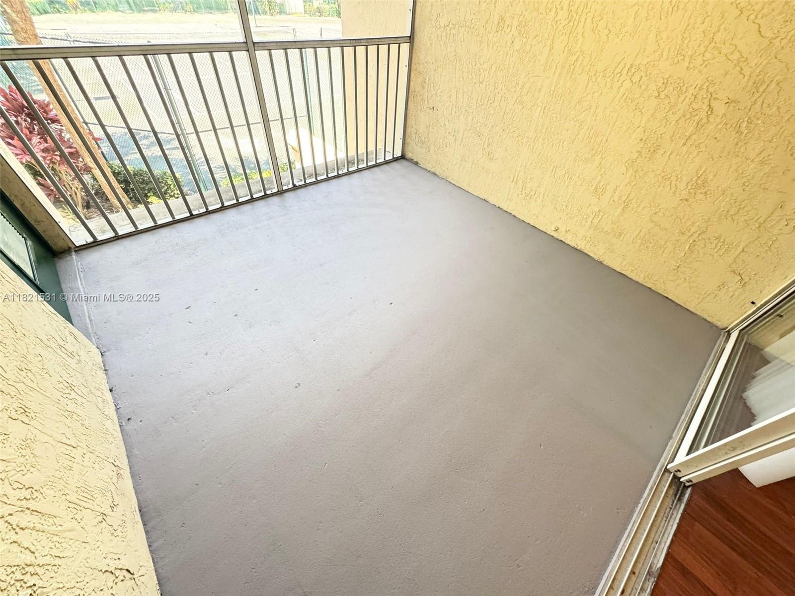 STERLING VILLAGES OF PALM - Residential Lease