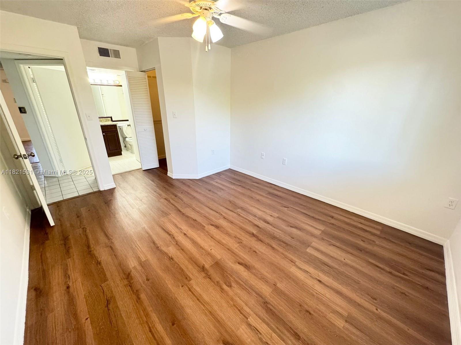 STERLING VILLAGES OF PALM - Residential Lease