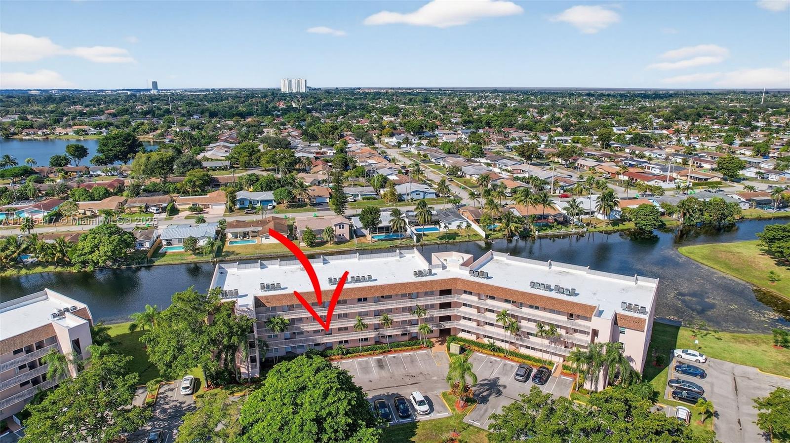 SUNRISE LAKES 211 CONDO - Residential