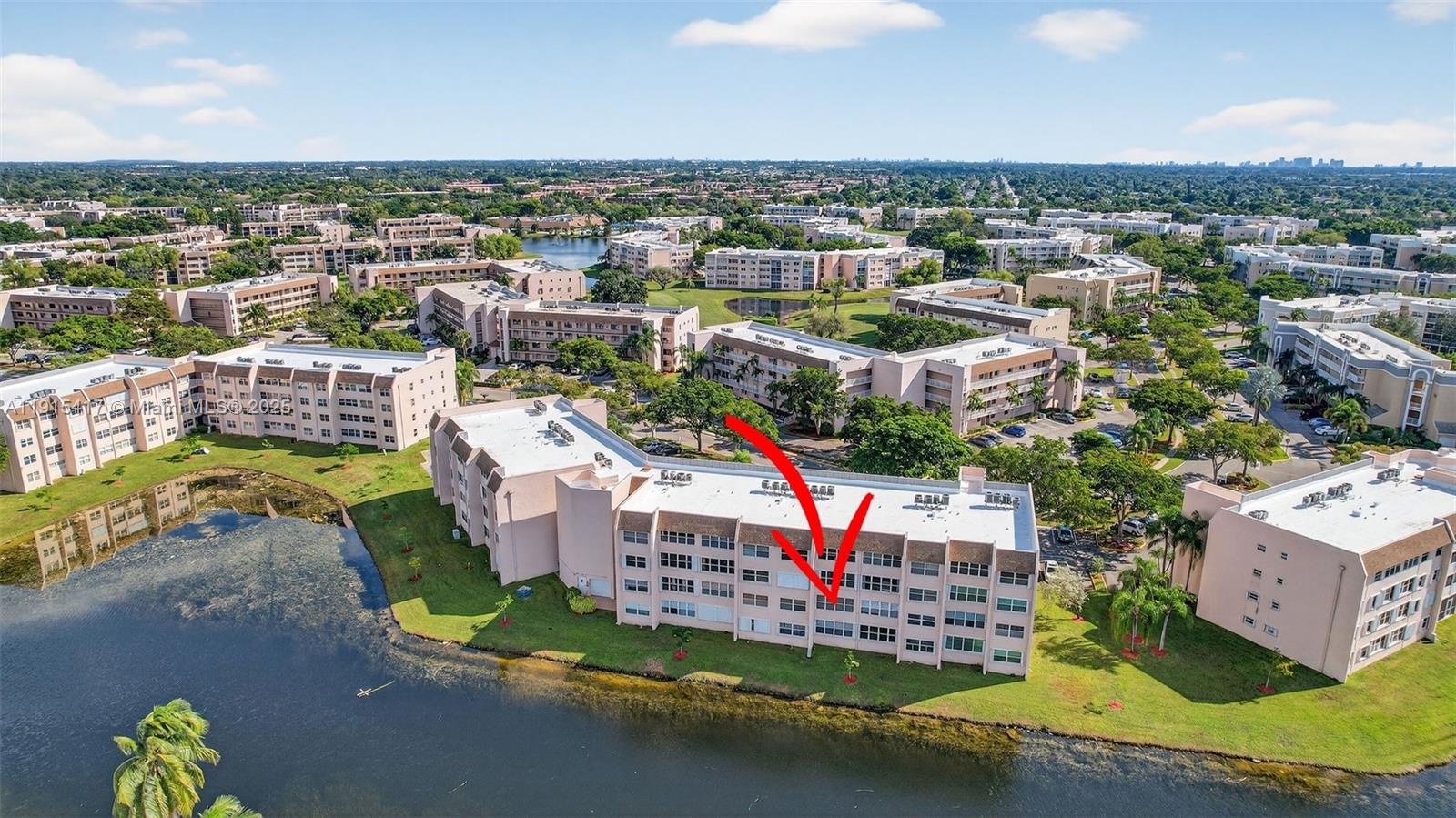 SUNRISE LAKES 211 CONDO - Residential