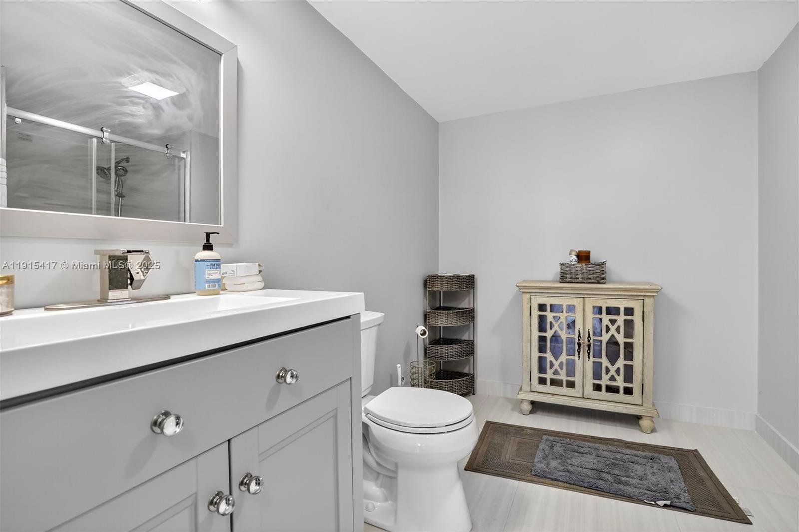 SUNRISE LAKES 211 CONDO - Residential