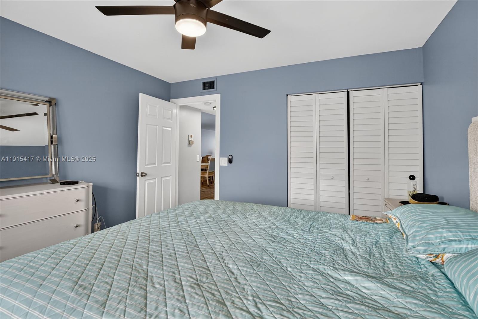 SUNRISE LAKES 211 CONDO - Residential