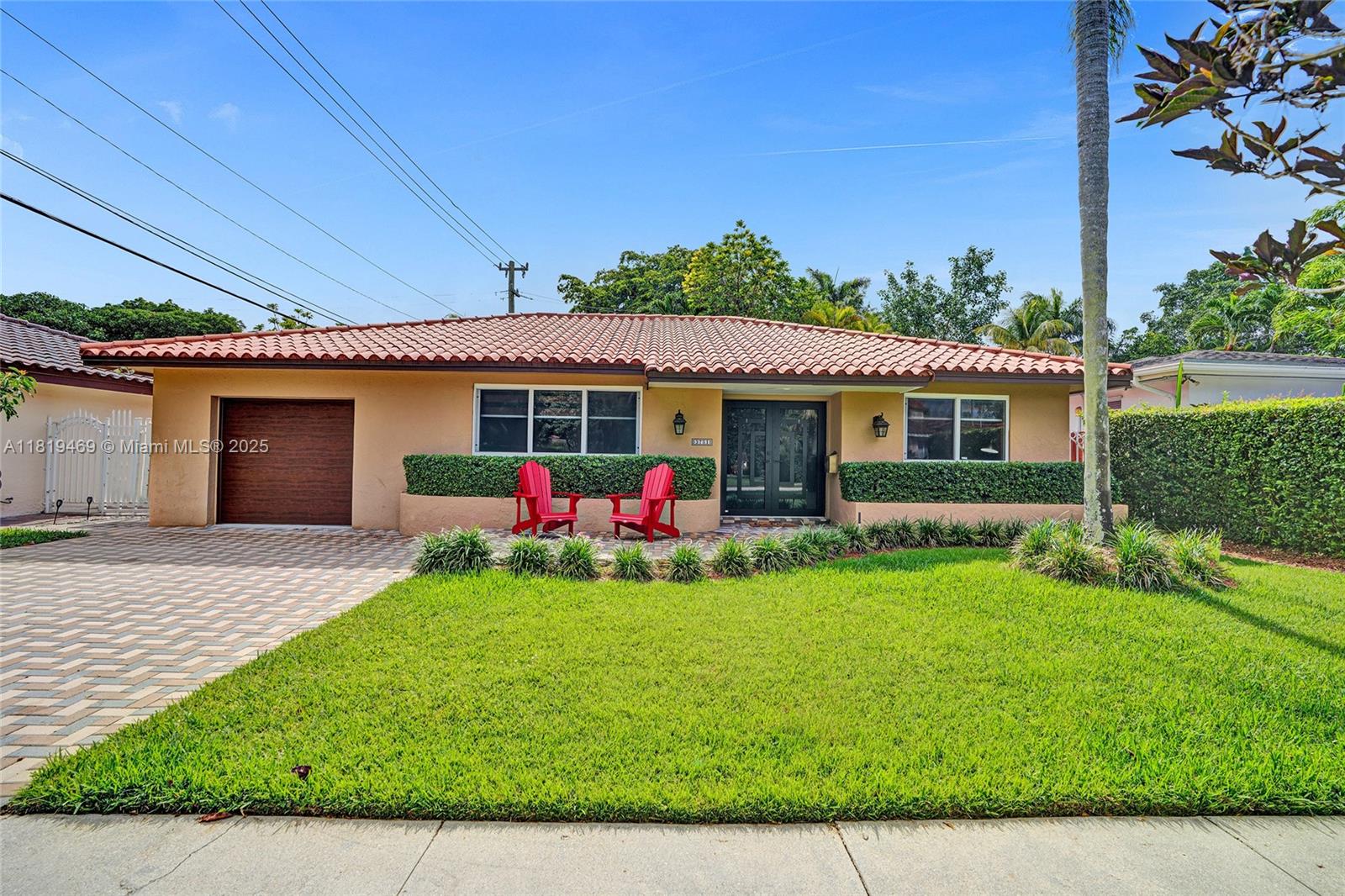 3751 SW 58th Ave