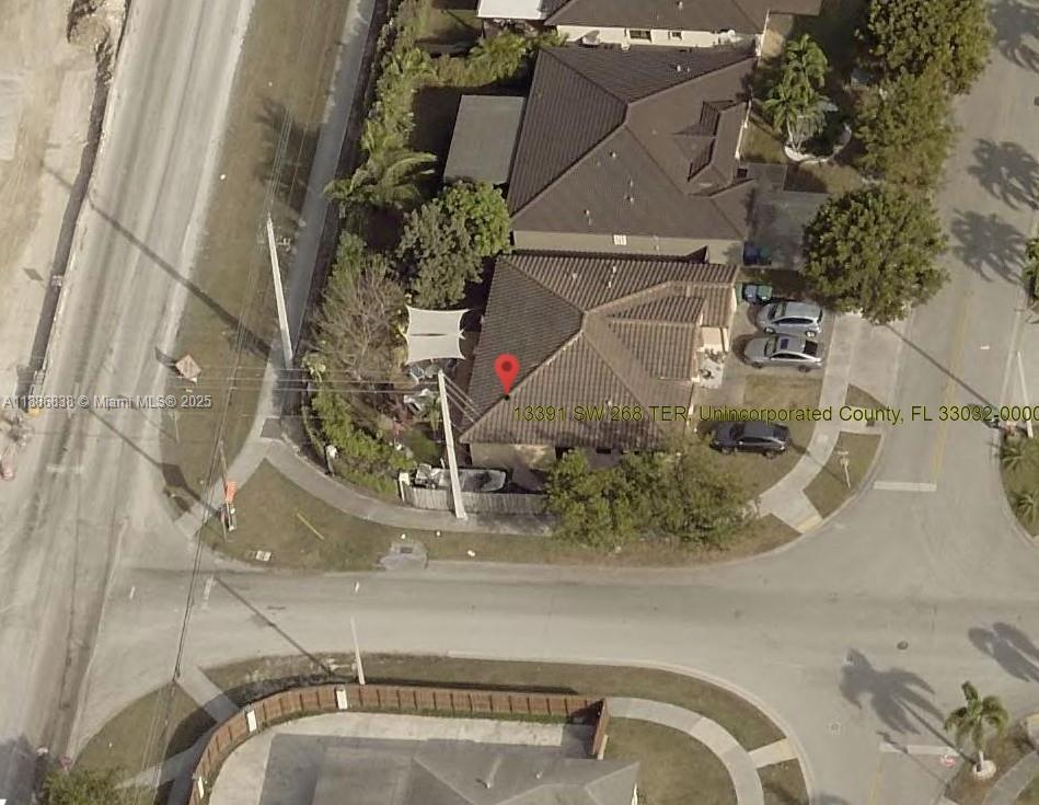 MOODY DRIVE HOMES - Residential