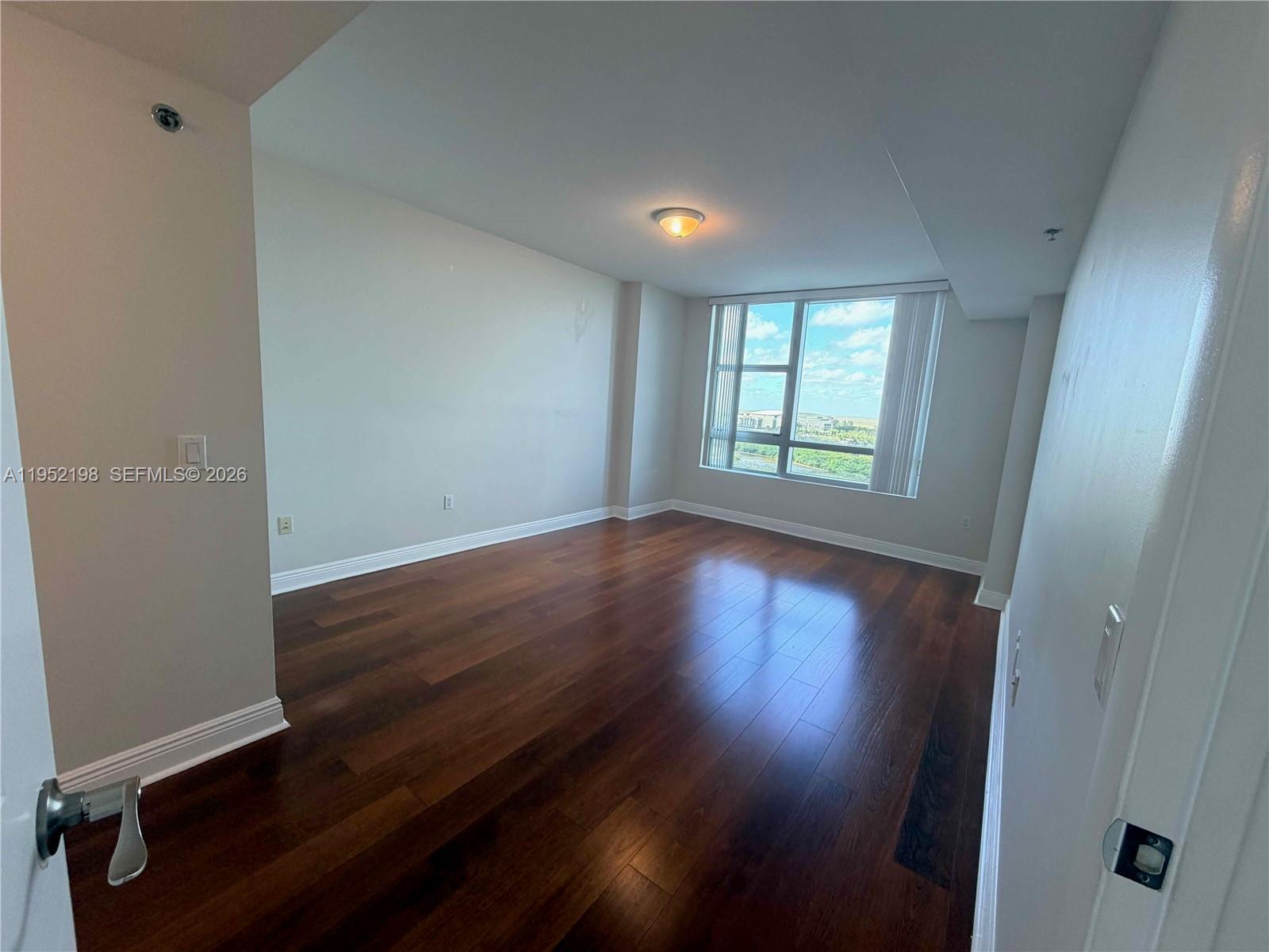 TAO SAWGRASS CONDOMINIUM - Residential