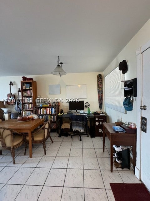 2000 Biarritz Dr 404, Miami Beach FL 33141