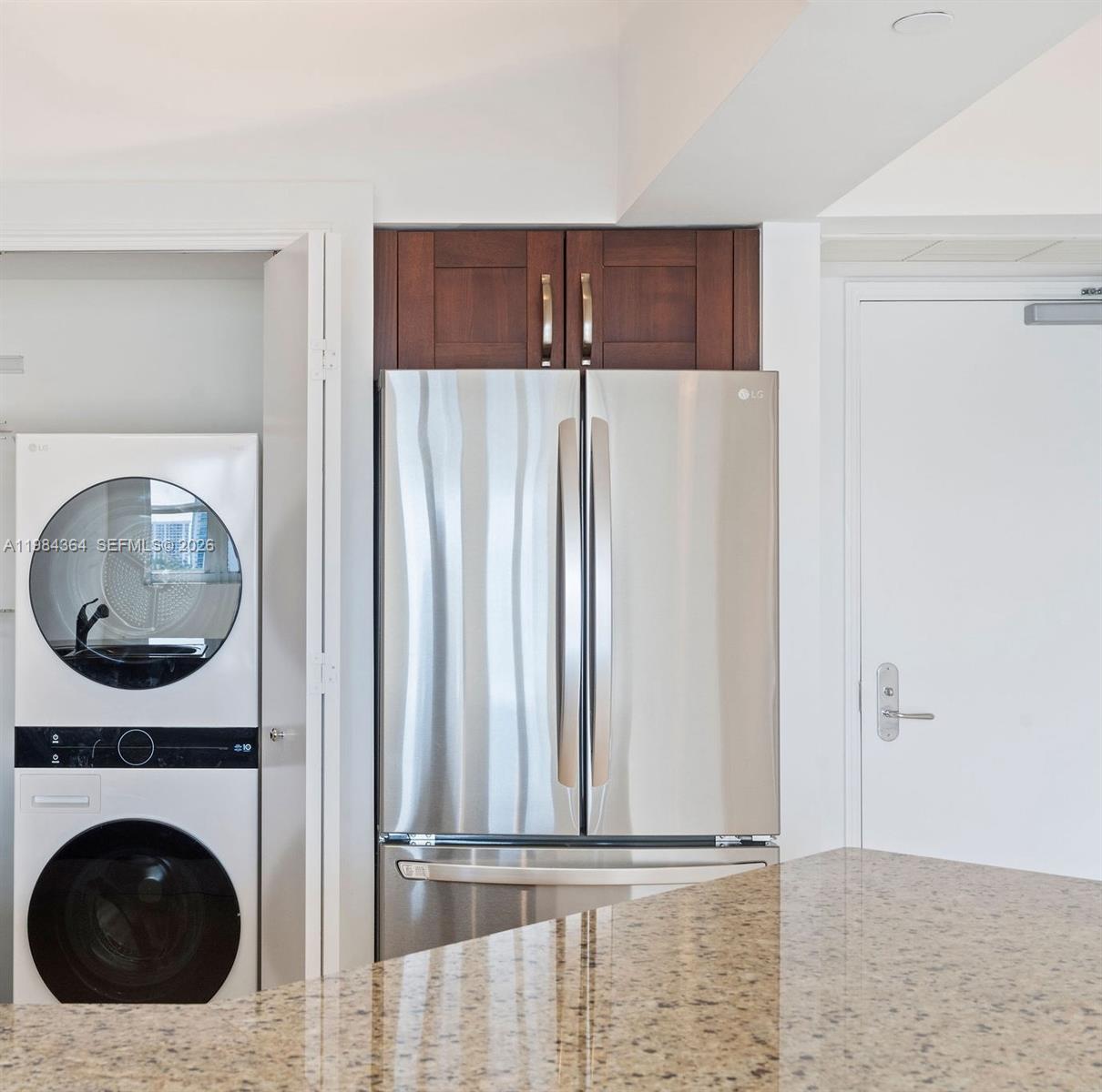 TURNBERRY VLG NO TOWER CO - Residential