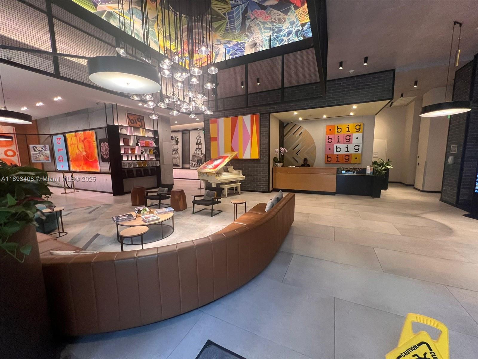 3401 MIDTOWN CONDO - Residential Lease