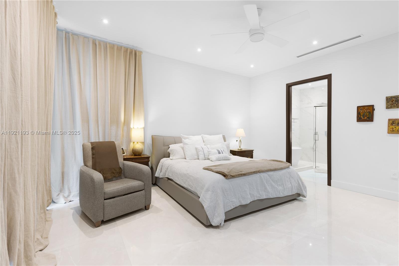 SILVER BLUFF ESTS-SEC A - Residential