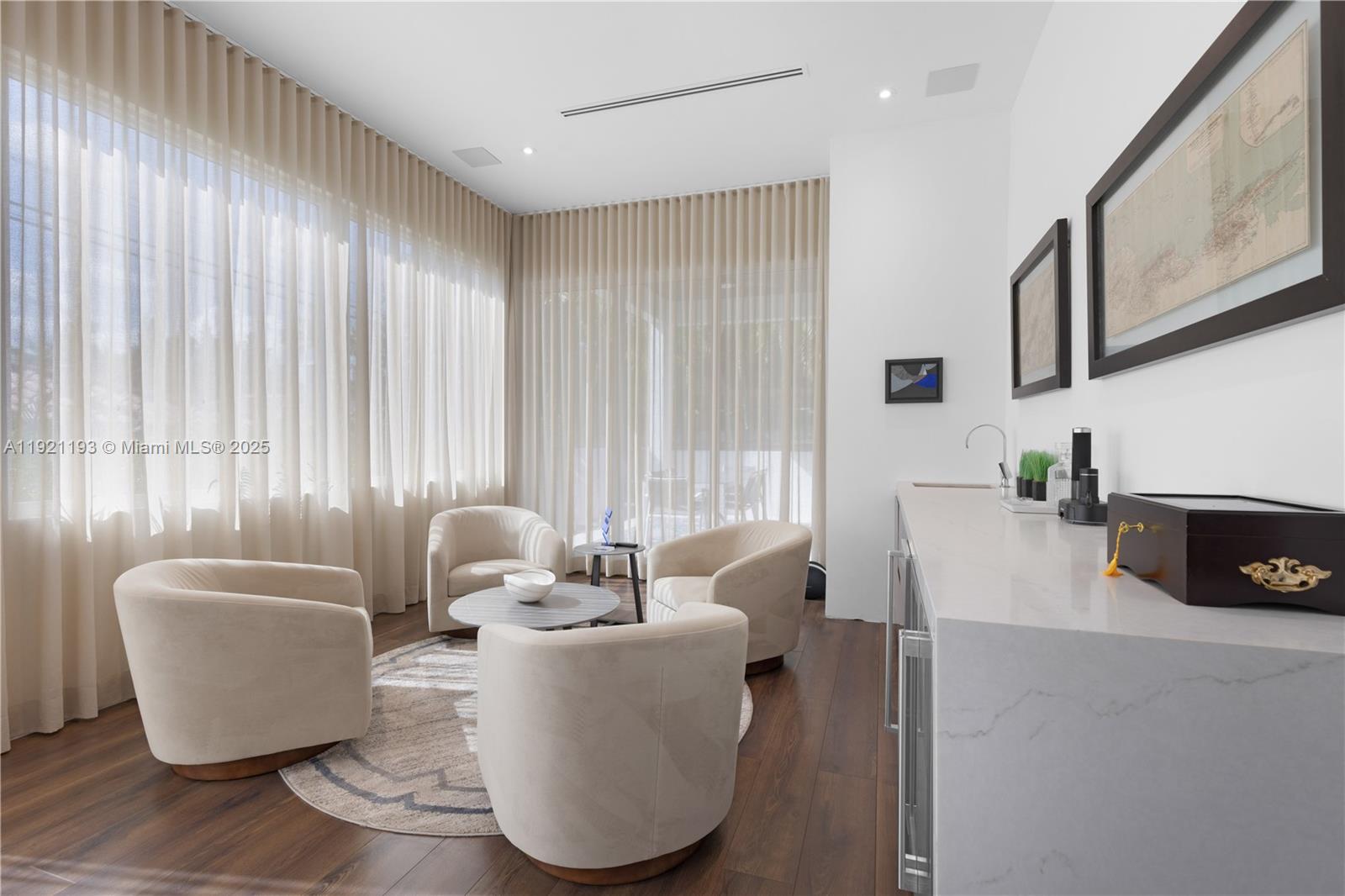 SILVER BLUFF ESTS-SEC A - Residential