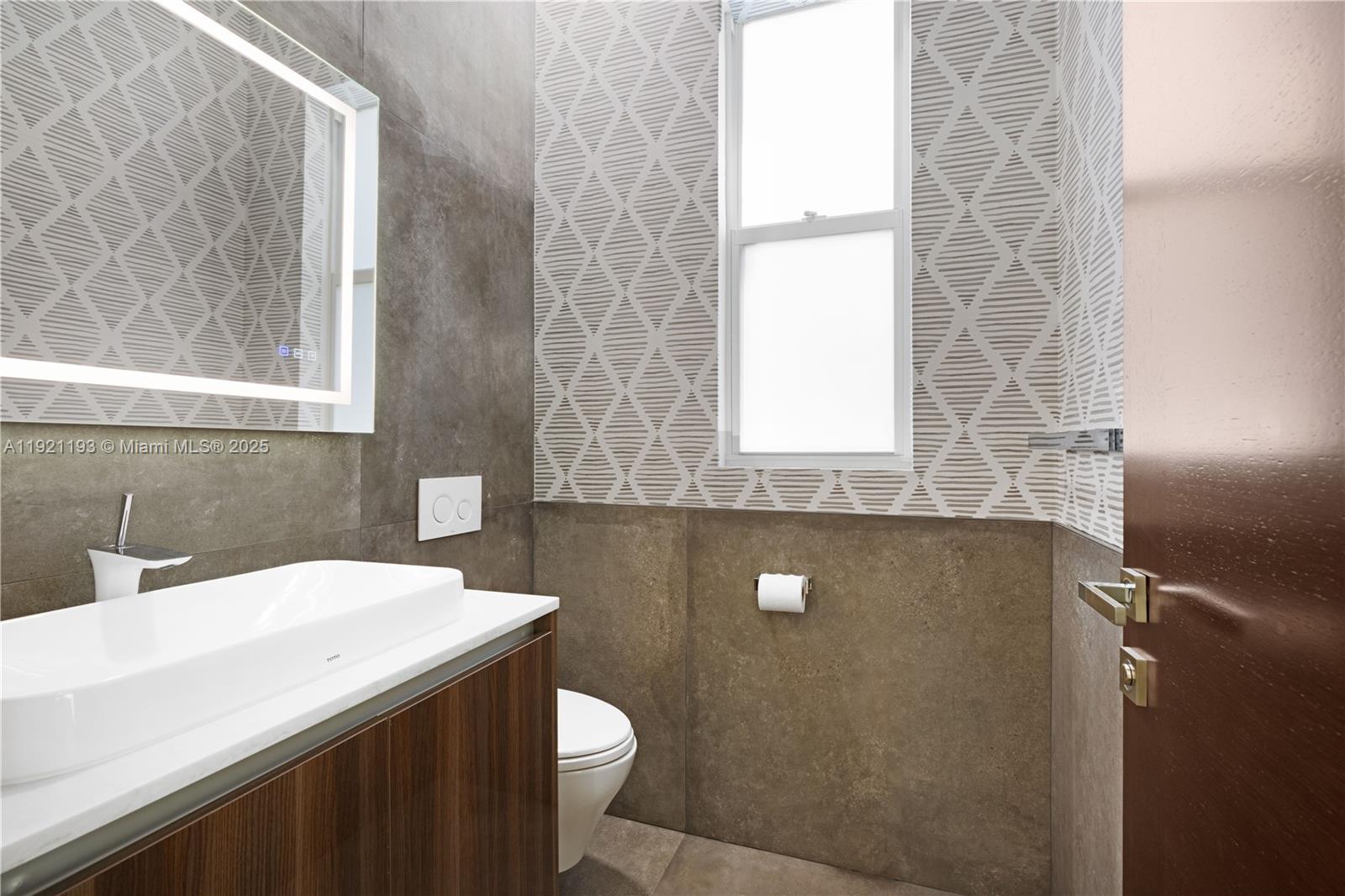 SILVER BLUFF ESTS-SEC A - Residential