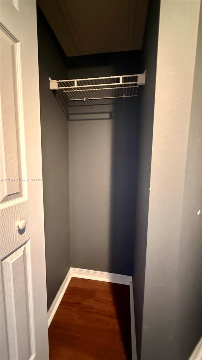 GRAND ISLES CONDO - Residential Lease