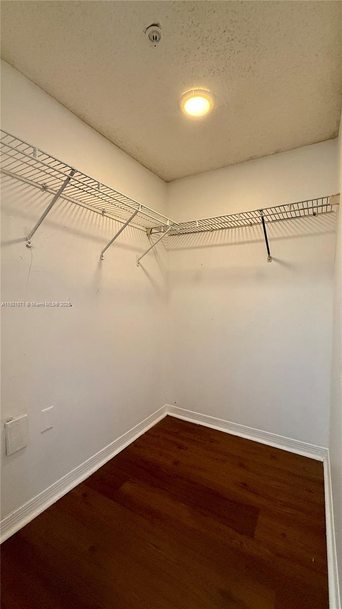 GRAND ISLES CONDO - Residential Lease