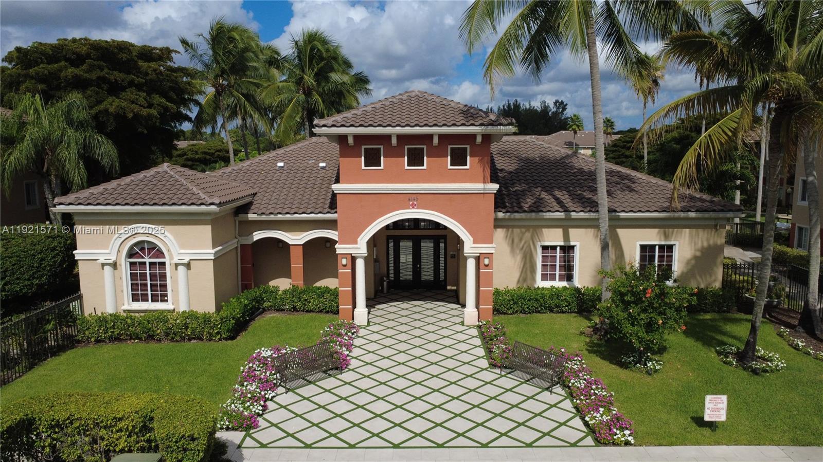 GRAND ISLES CONDO - Residential Lease