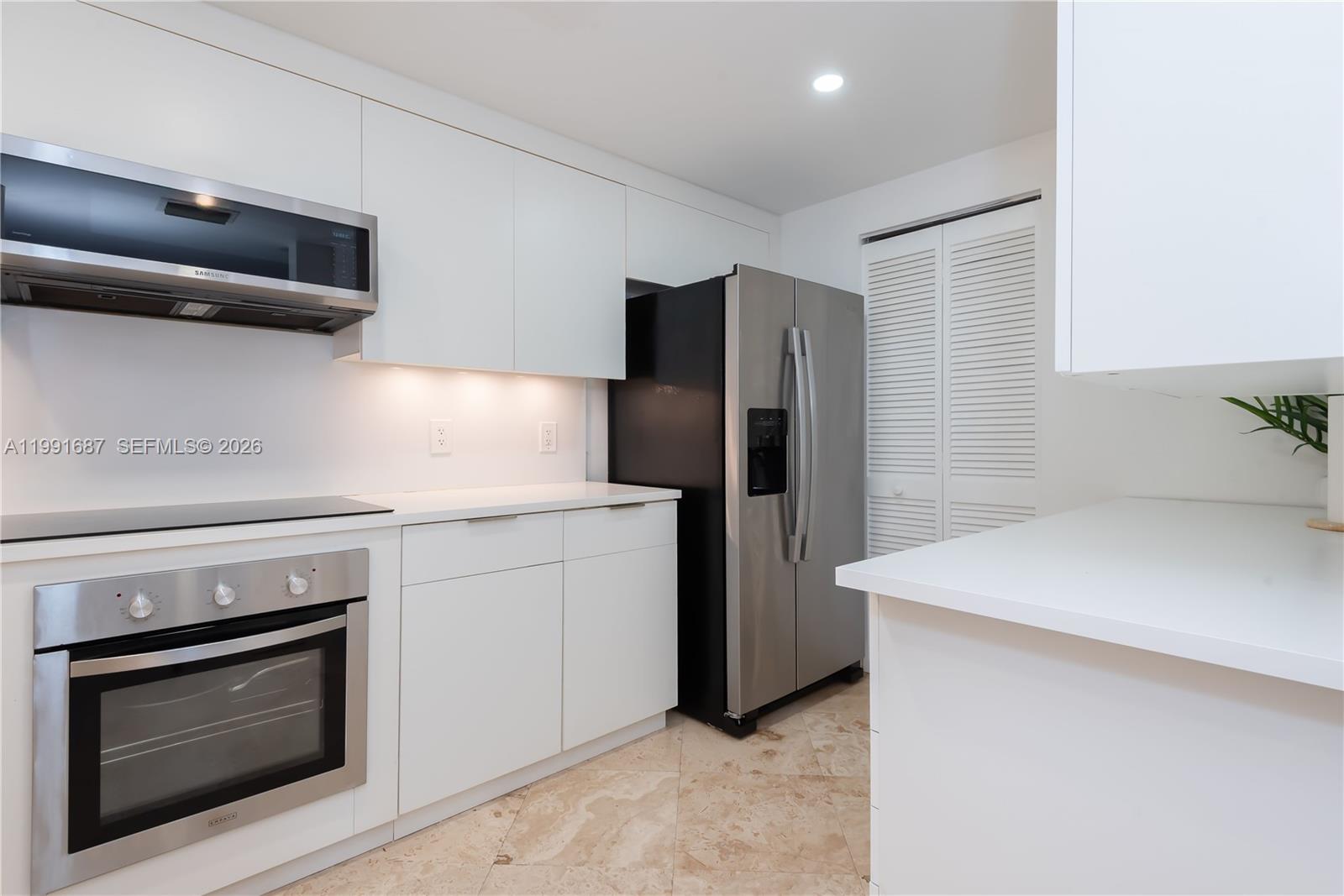 COURVOISIER COURTS CONDO - Residential