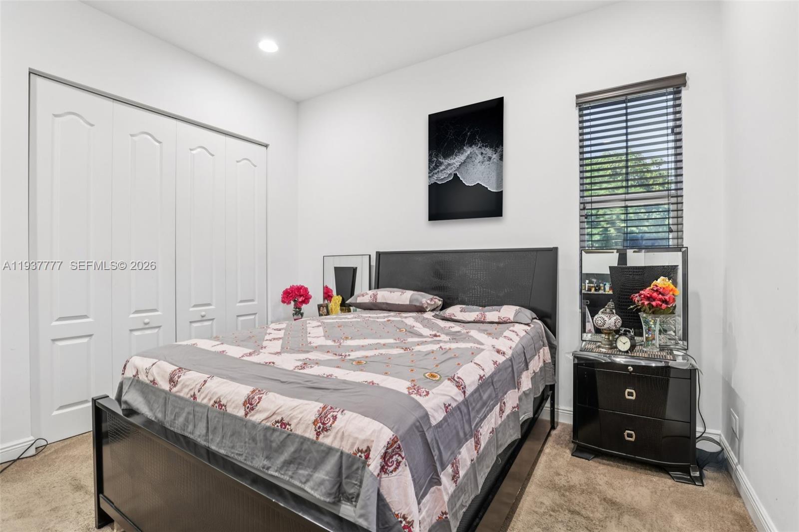 TARALYNE OAKS - Residential