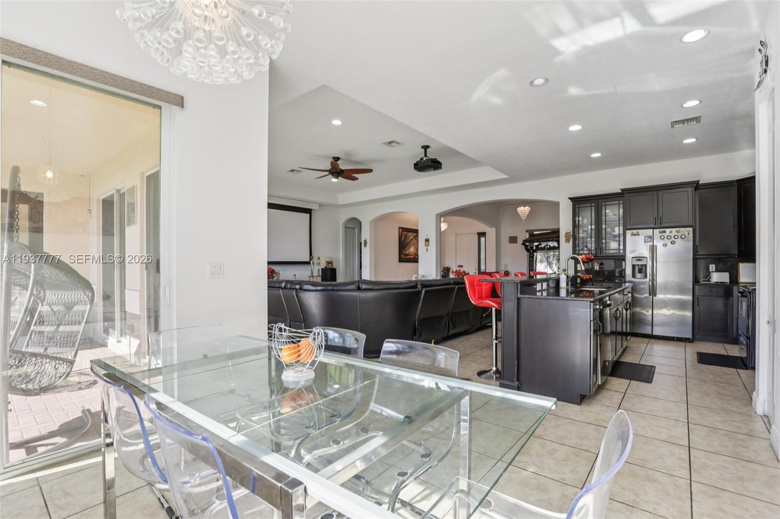 TARALYNE OAKS - Residential