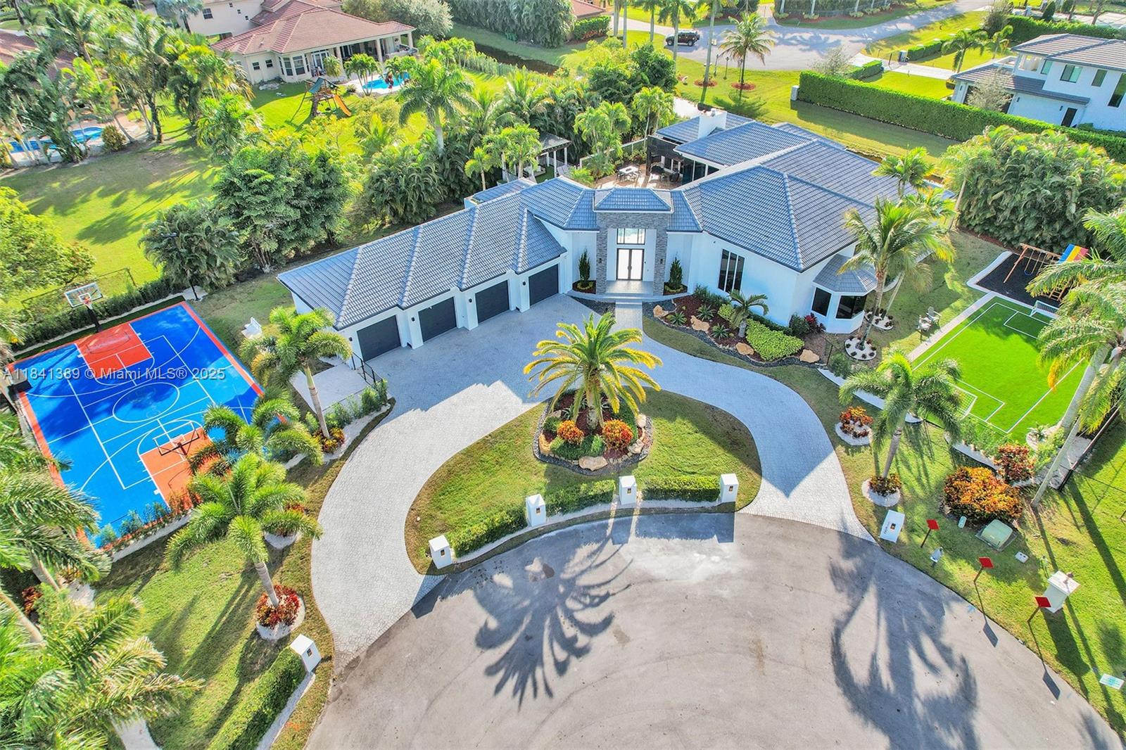 This beautiful spacious luxury estate featuring 9 bedrooms and 5 baths is the perfect reunion getaway for families and groups. Enjoy the theater room with the popcorn machine, the game room boasts a dedicated bar area and plenty of games. *Highlights:* - Amazing Pool (Can be Heated) - Mini soccer field- Basketball court- Full-size theater room w/ popcorn machine - Playground for kids- Game room with built-in bar- Fire-pit & BBQ grill Price DOES'NT include utilities (water, electricity), pool/ landscape maintenance. House is available for seasonal rental as well.