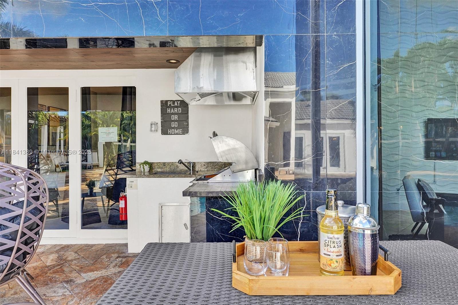 ZUR-PIR PLAT - Residential Lease