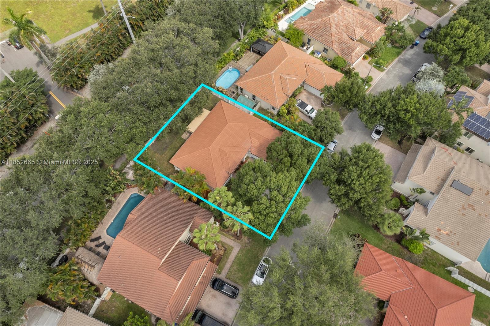 BANYAN OAKRIDGE PLAT - Residential