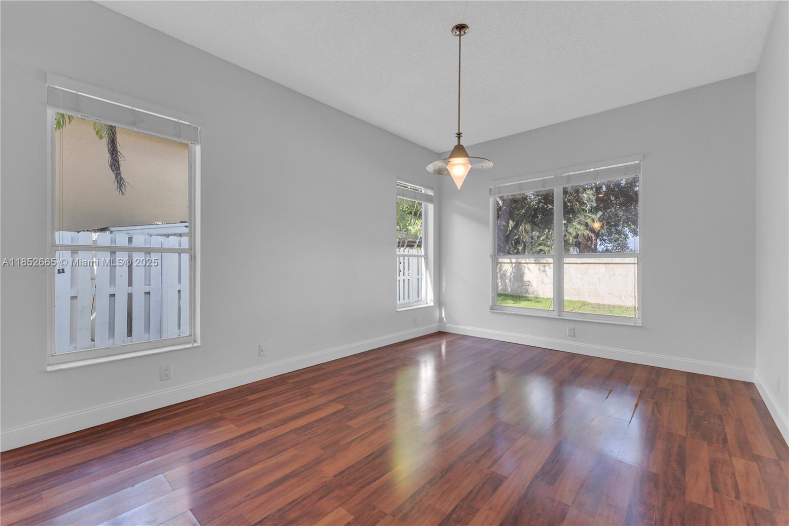 BANYAN OAKRIDGE PLAT - Residential