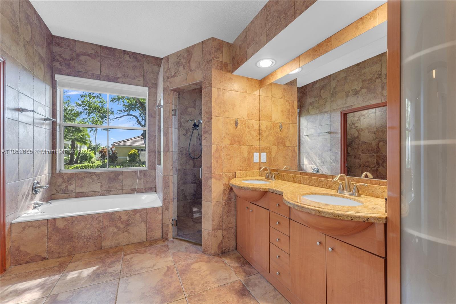 BANYAN OAKRIDGE PLAT - Residential