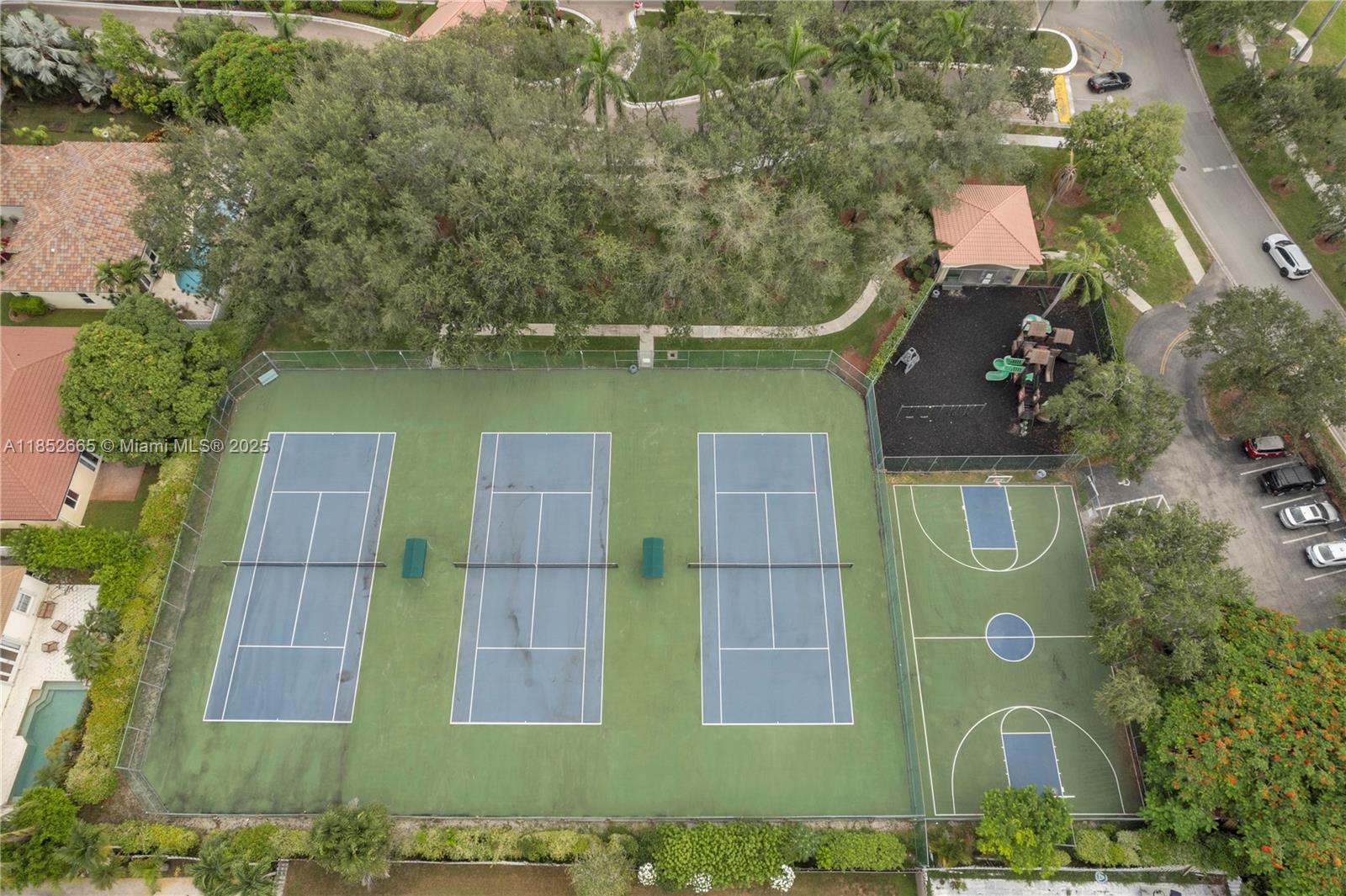 BANYAN OAKRIDGE PLAT - Residential