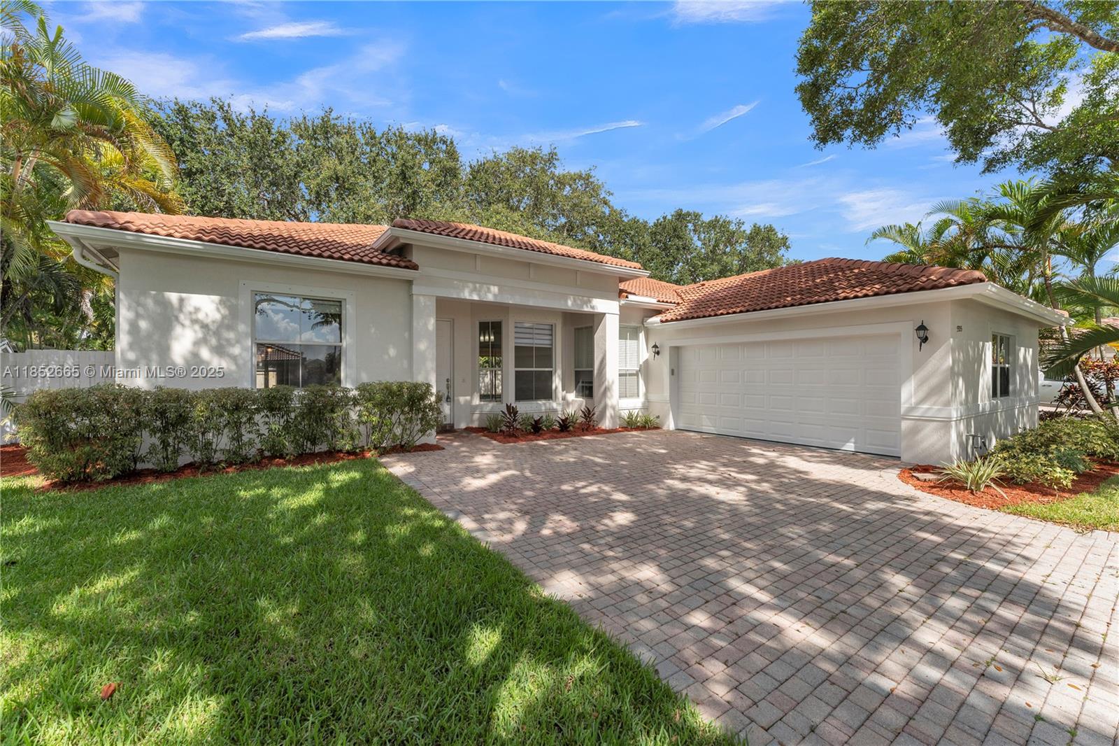 BANYAN OAKRIDGE PLAT - Residential