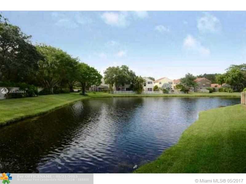 BRIDGEWATER AT PLANTATION - Residential