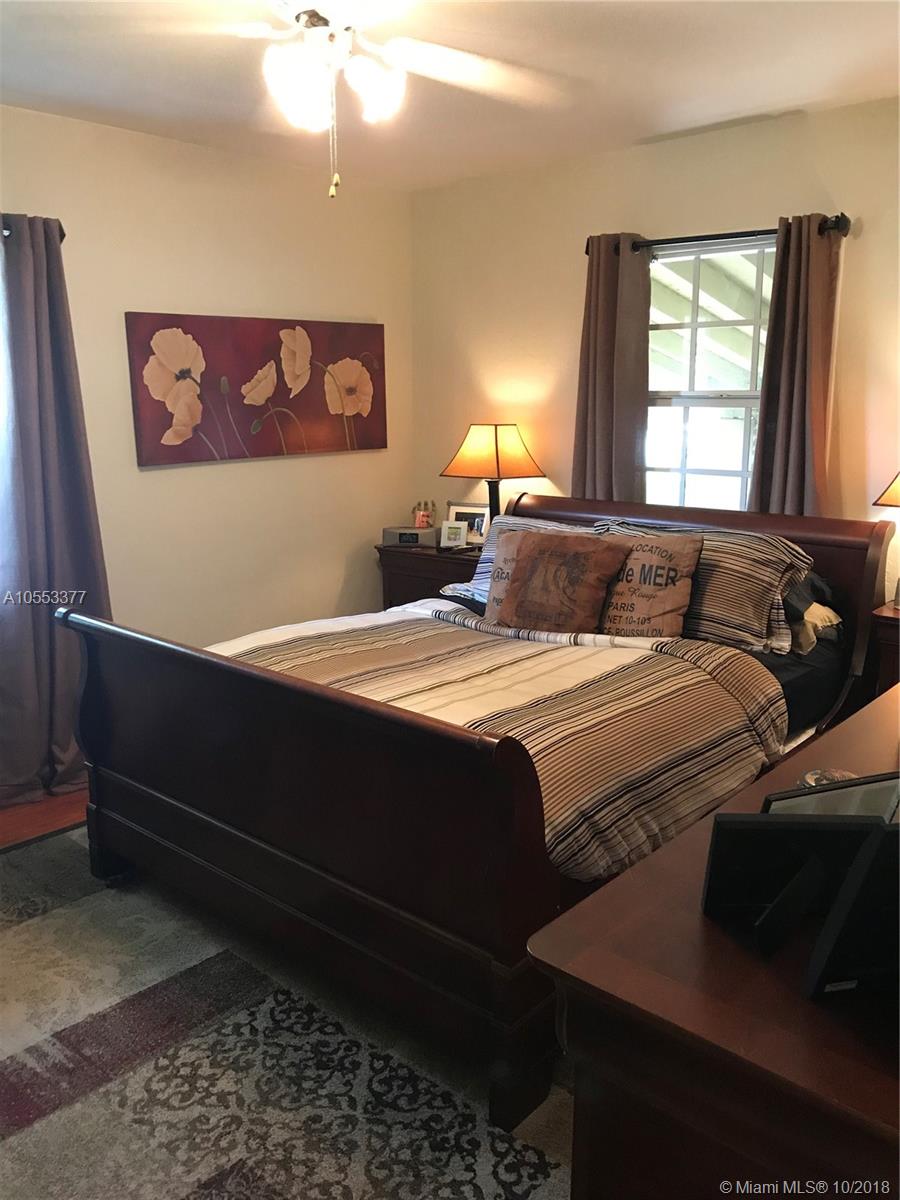 WILTON MANORS UNIT 1 - Residential