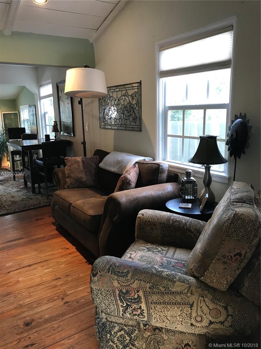 WILTON MANORS UNIT 1 - Residential