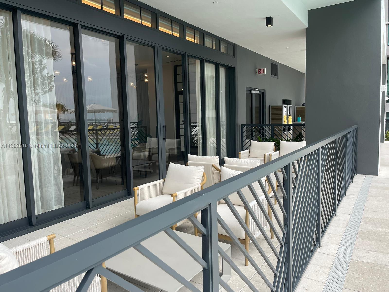 GALE RESIDENCES-NATIIVO - Residential