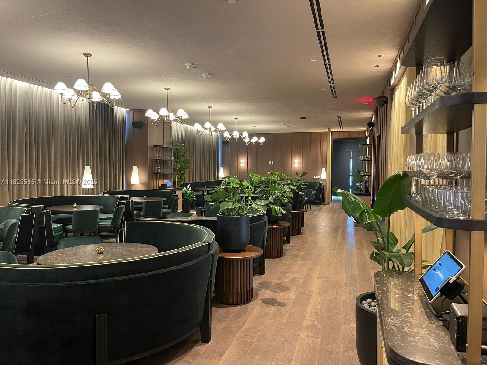 GALE RESIDENCES-NATIIVO - Residential