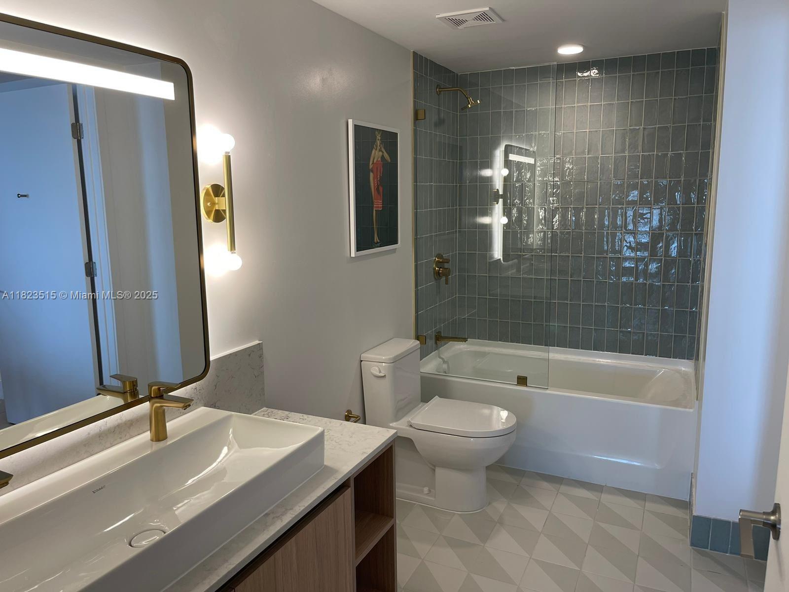 GALE RESIDENCES-NATIIVO - Residential