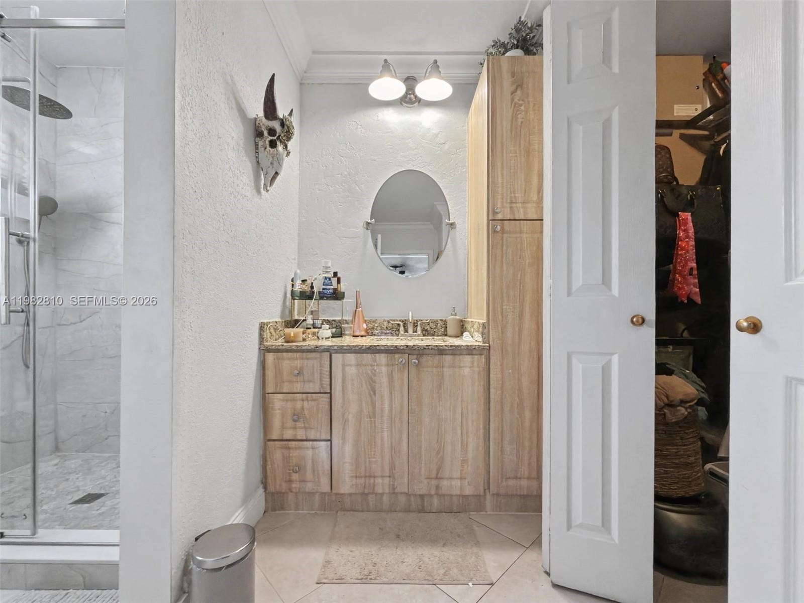 MIAMI LAKES SEC 4 - Residential