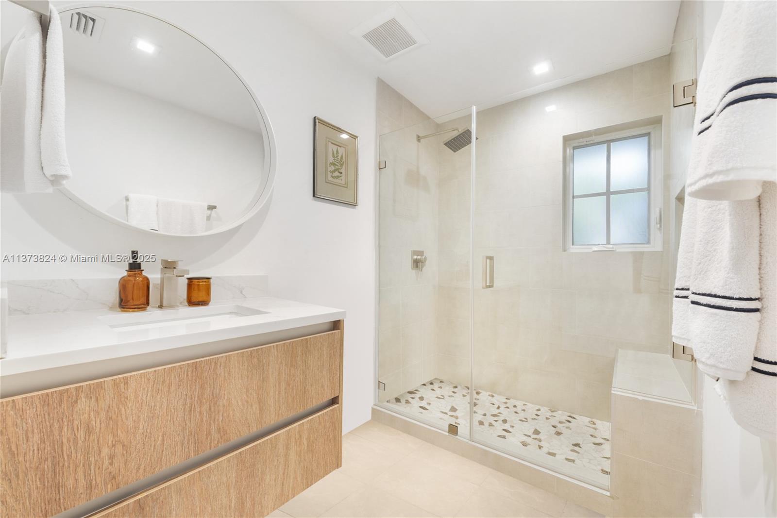 C GAB DOUGLAS SEC - Residential