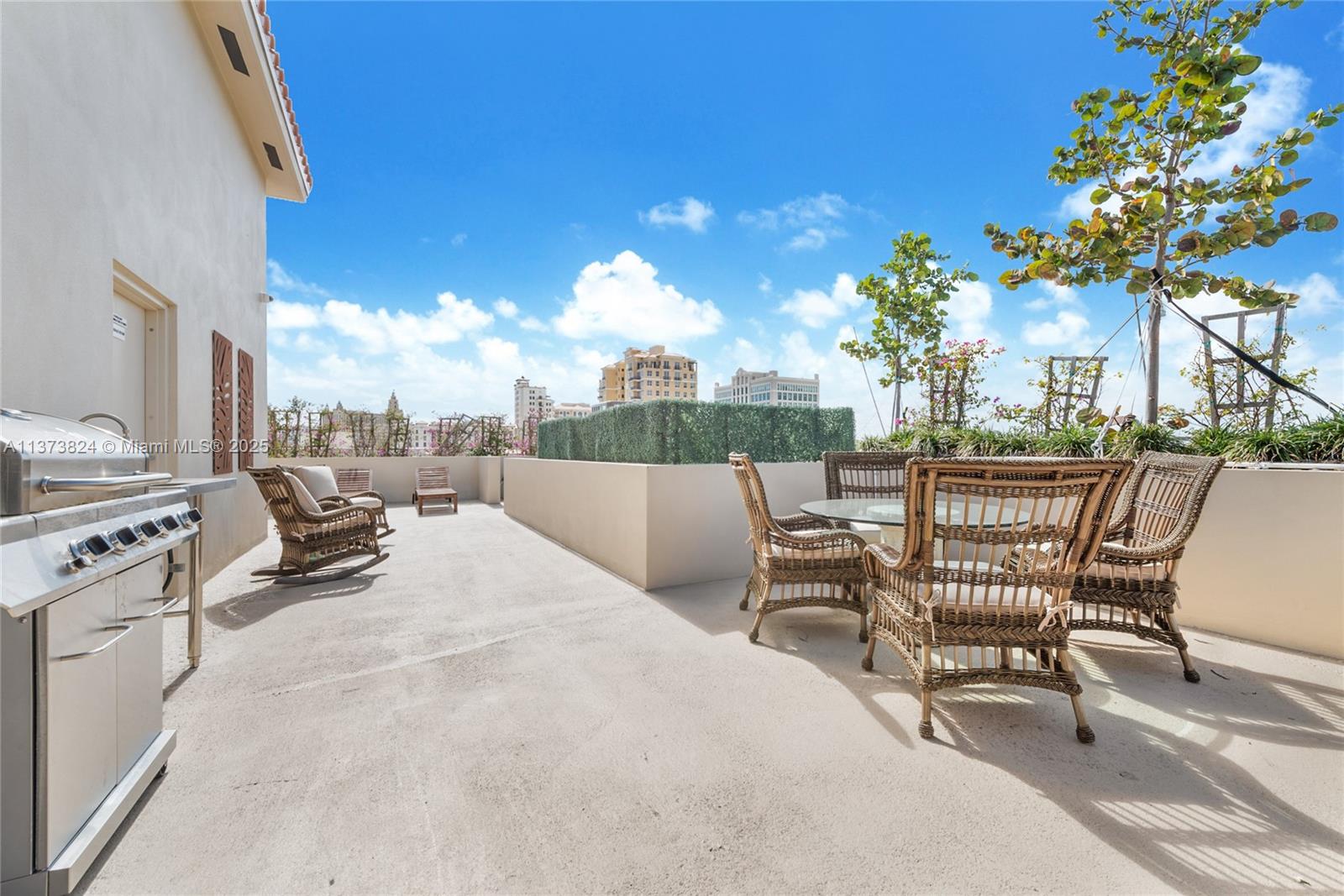 C GAB DOUGLAS SEC - Residential