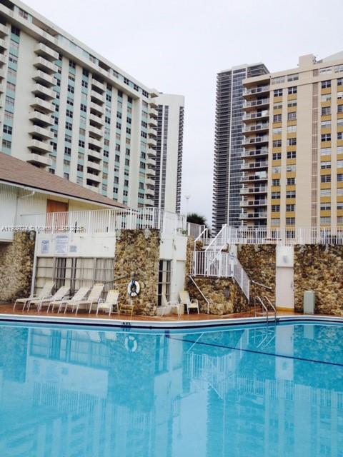 Plaza Towers North Condo - Residential Lease