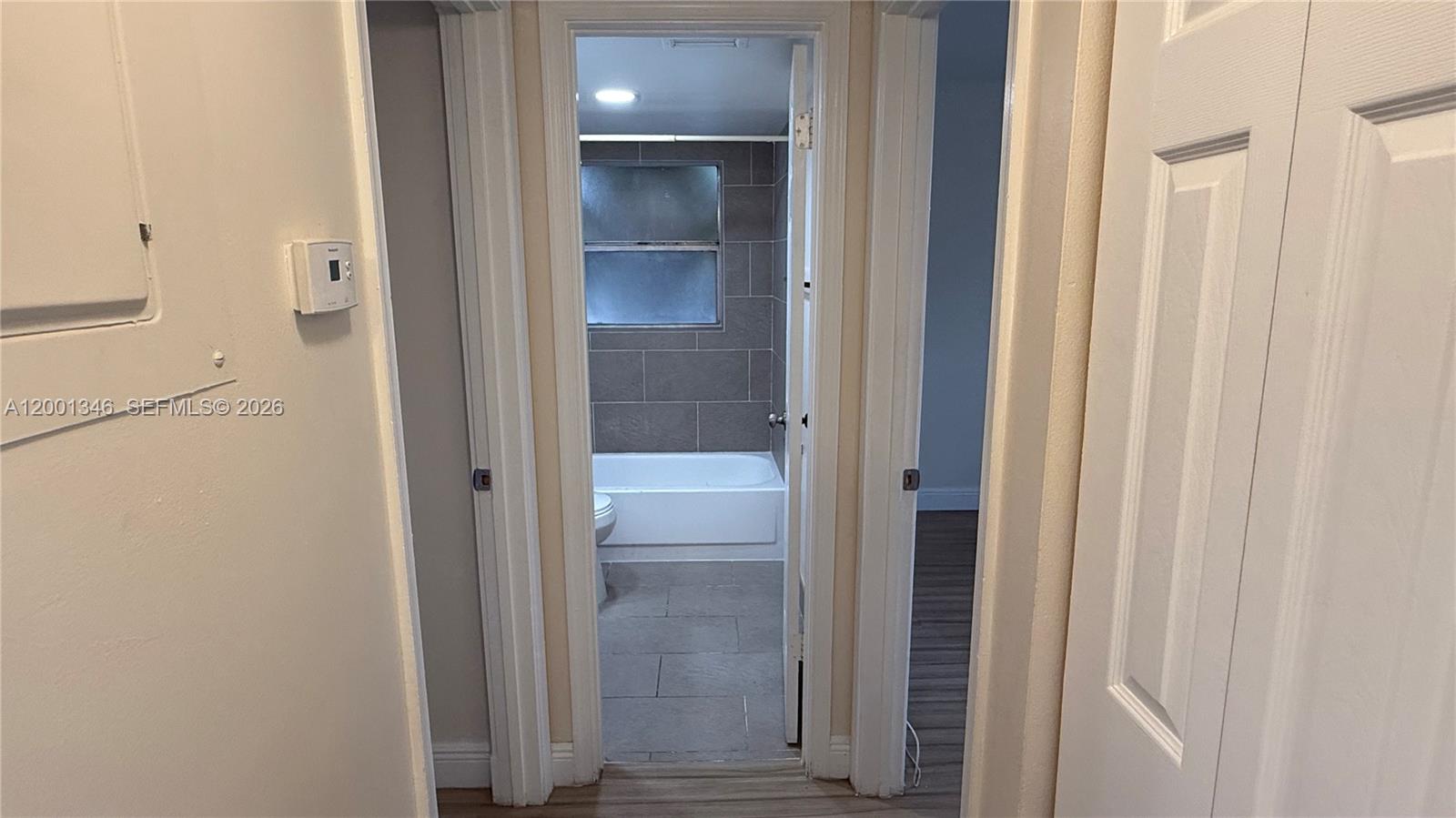 LAKEWOOD VILLAGE - Residential