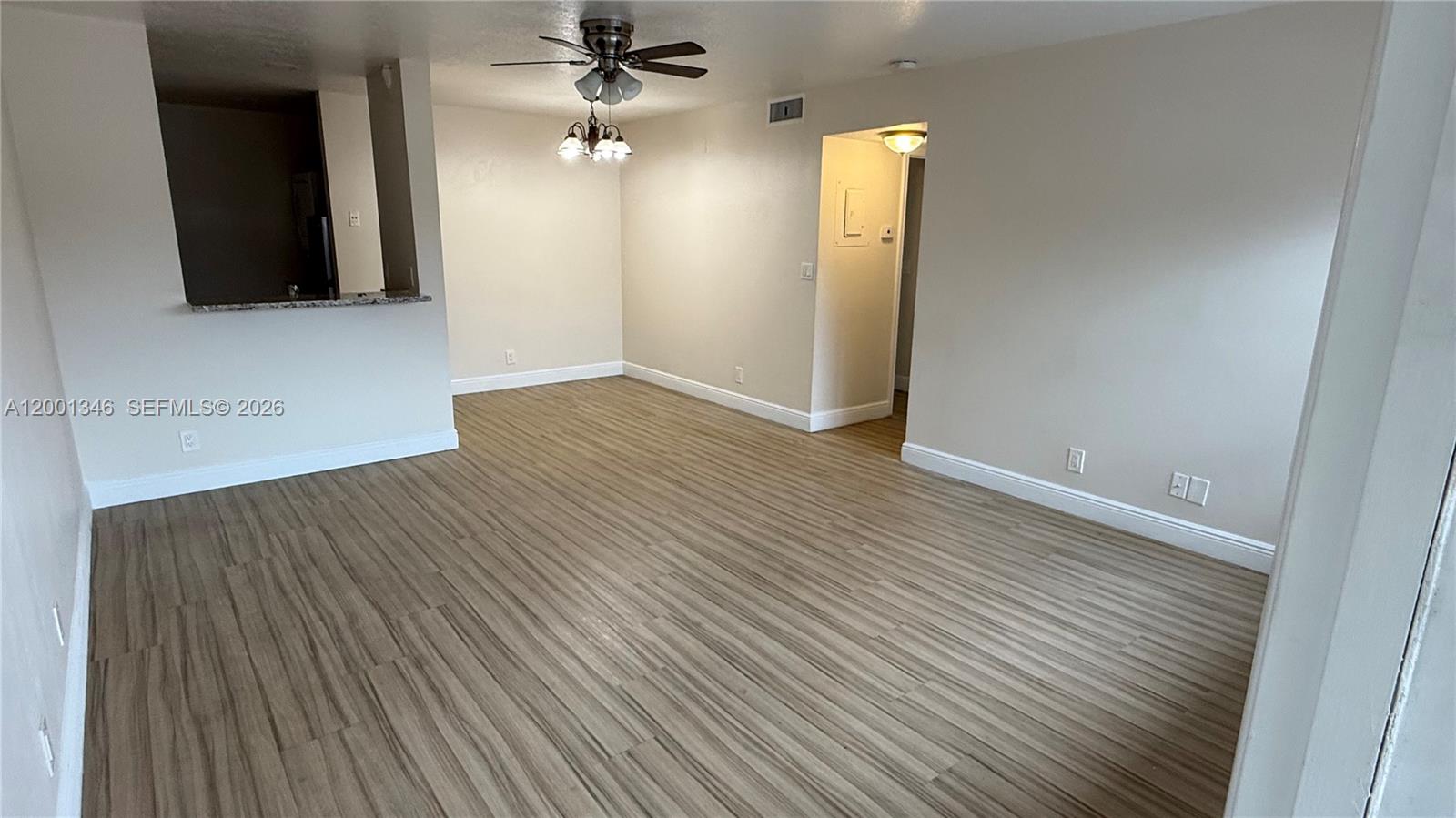 LAKEWOOD VILLAGE - Residential