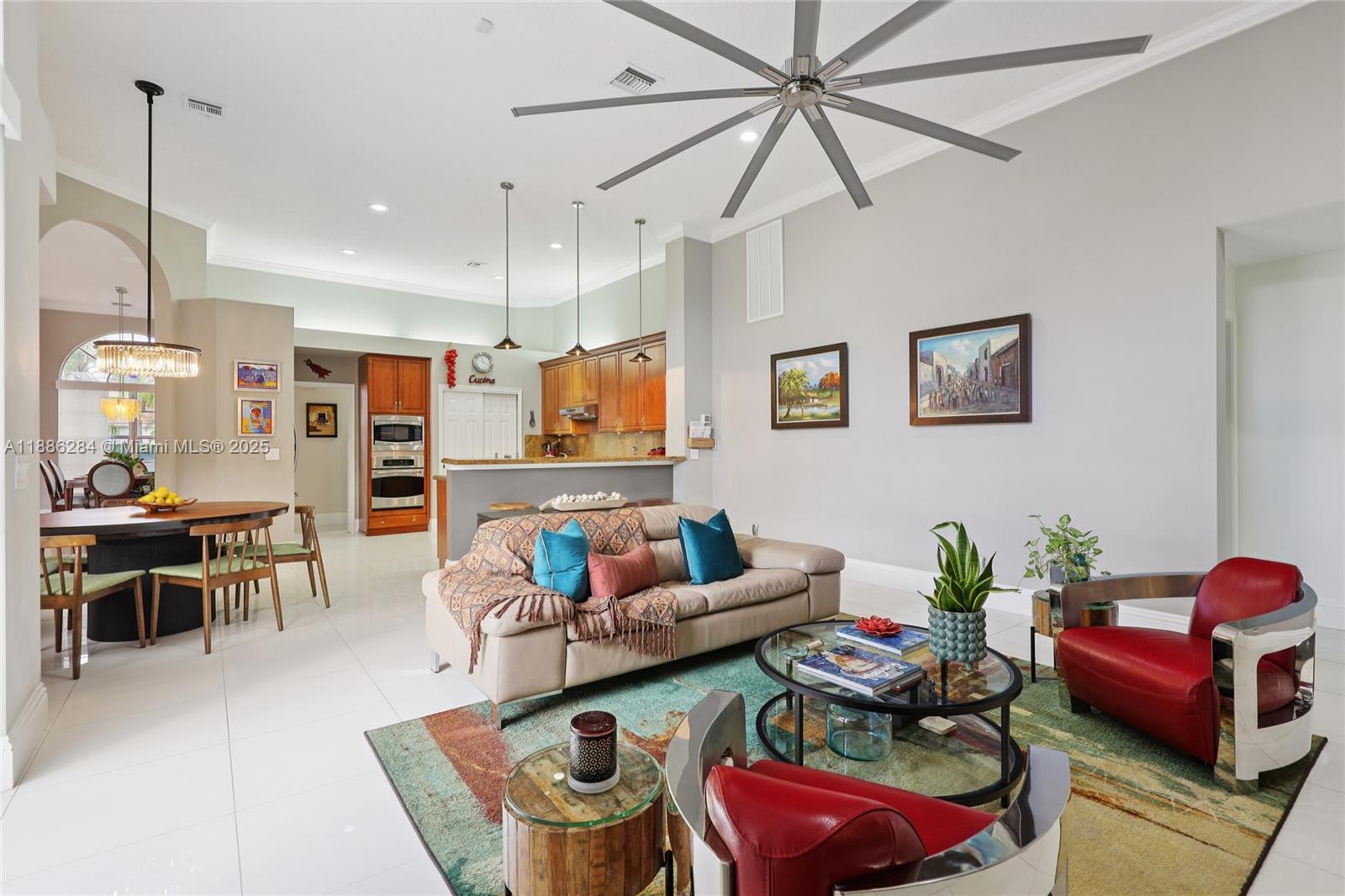 SUNSET LAKES PLAT ONE - Residential