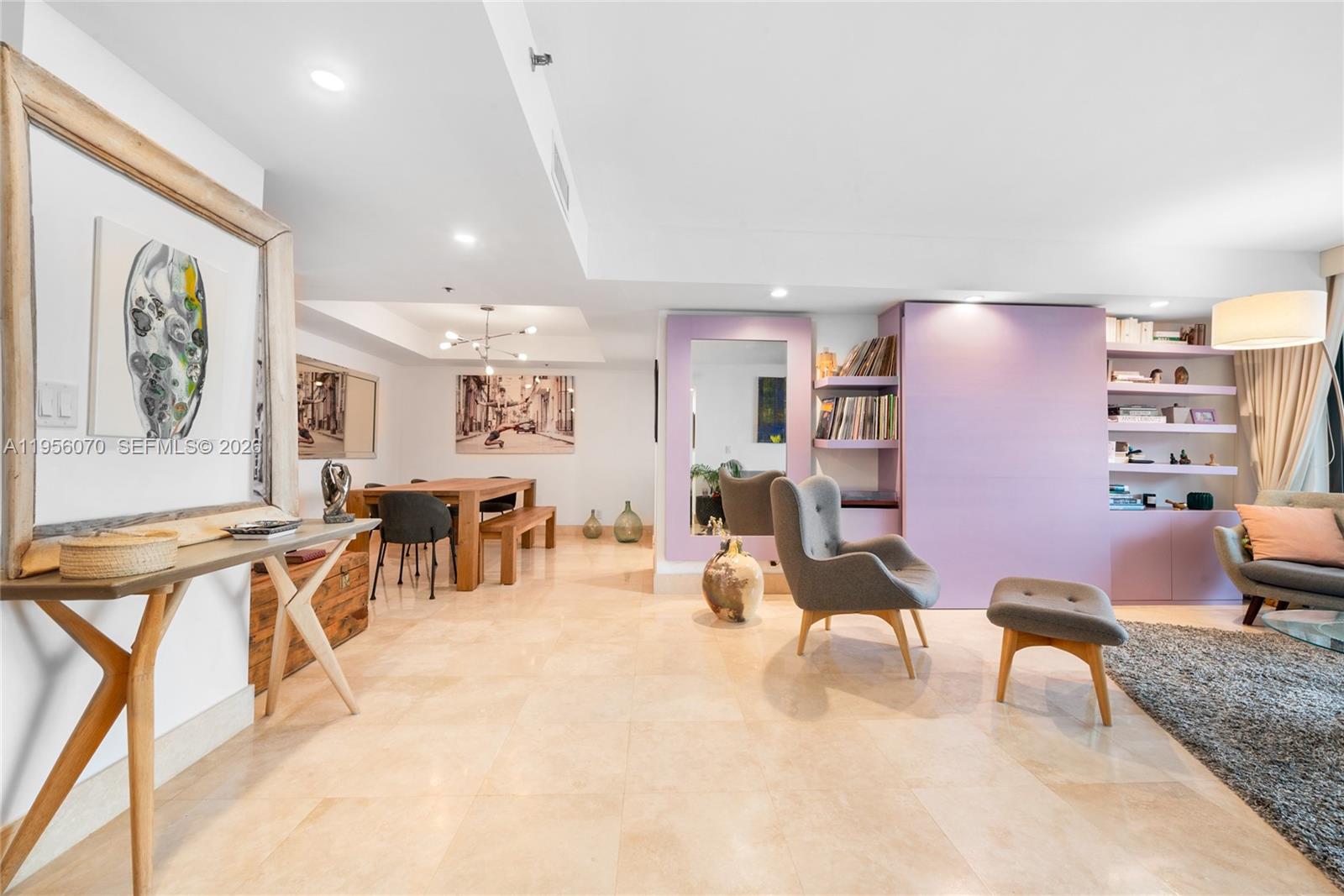 VILLA REGINA CONDO - Residential