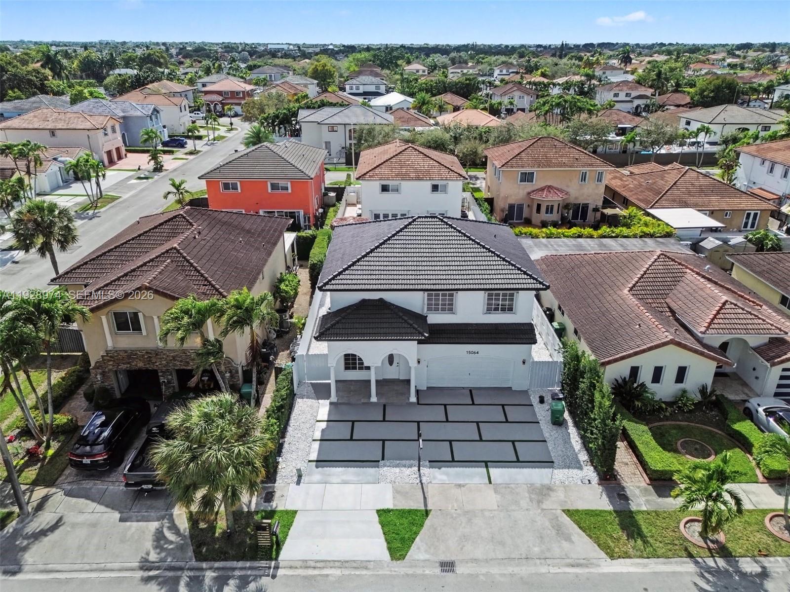 KAYLA S PLACE - Residential