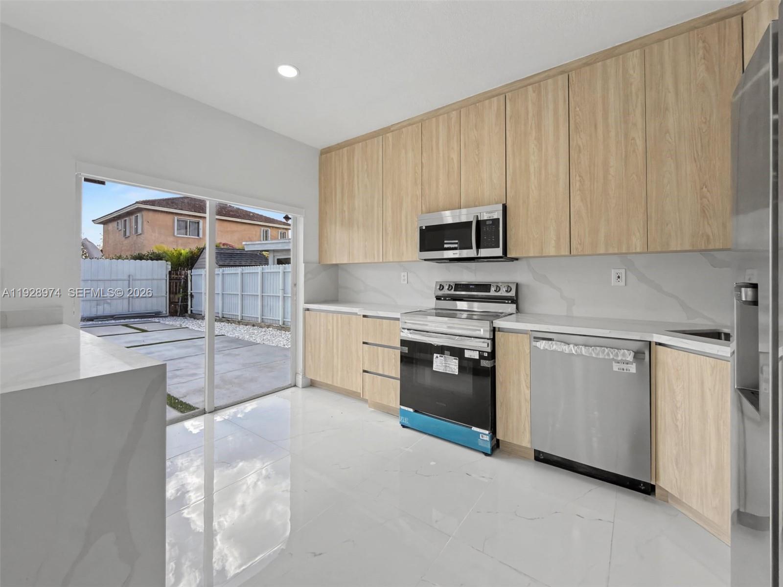 KAYLA S PLACE - Residential