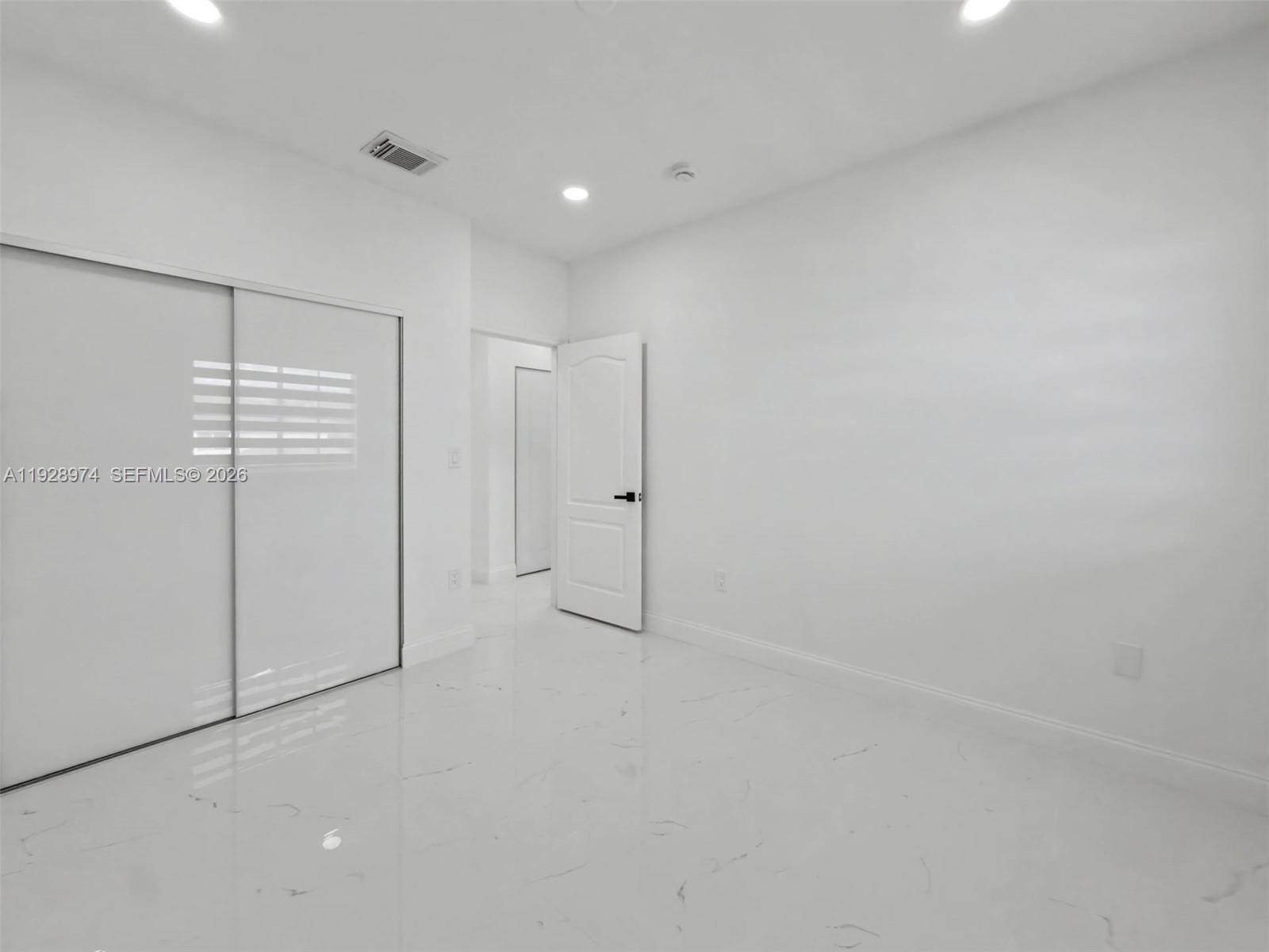 KAYLA S PLACE - Residential