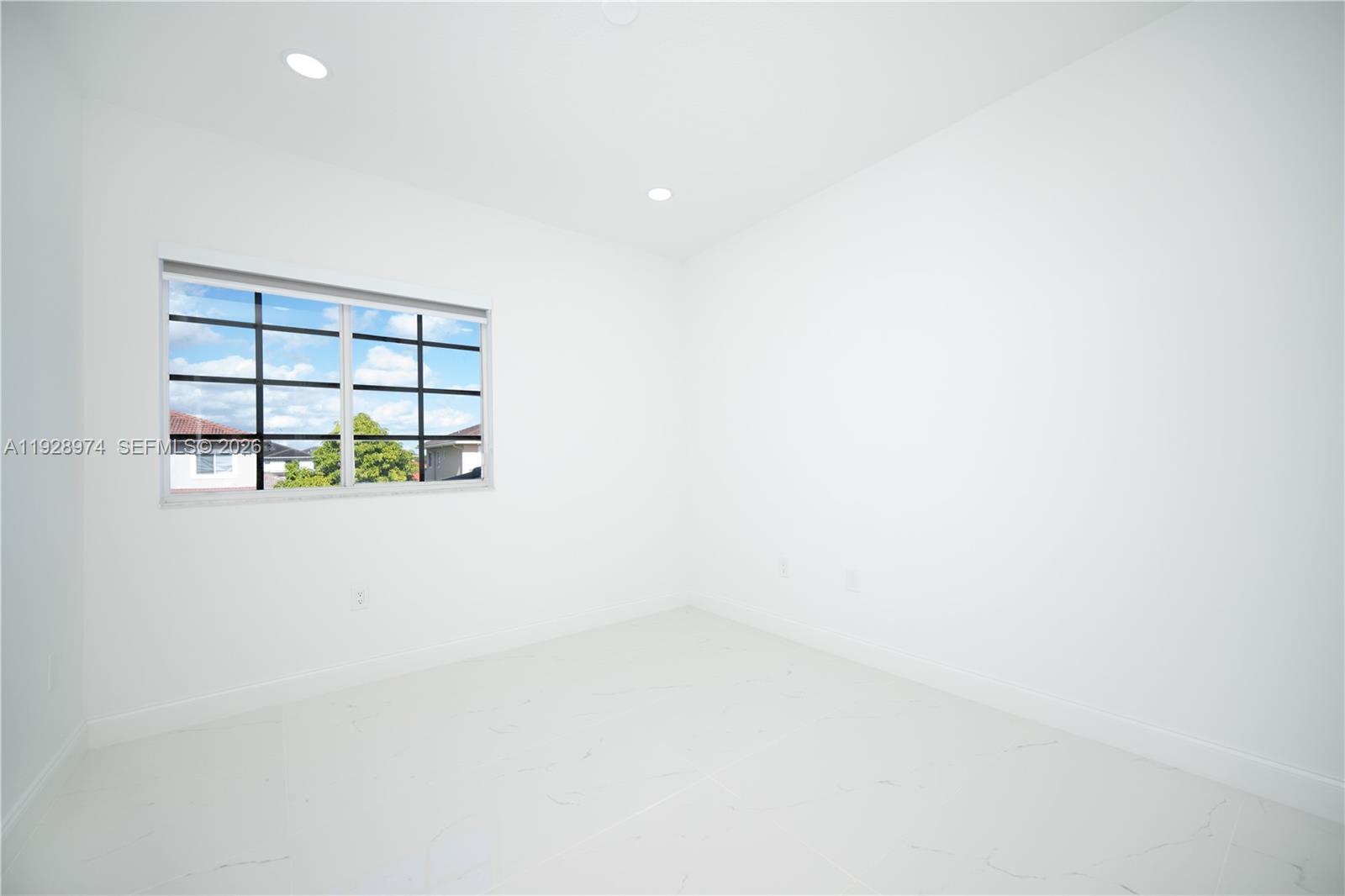 KAYLA S PLACE - Residential