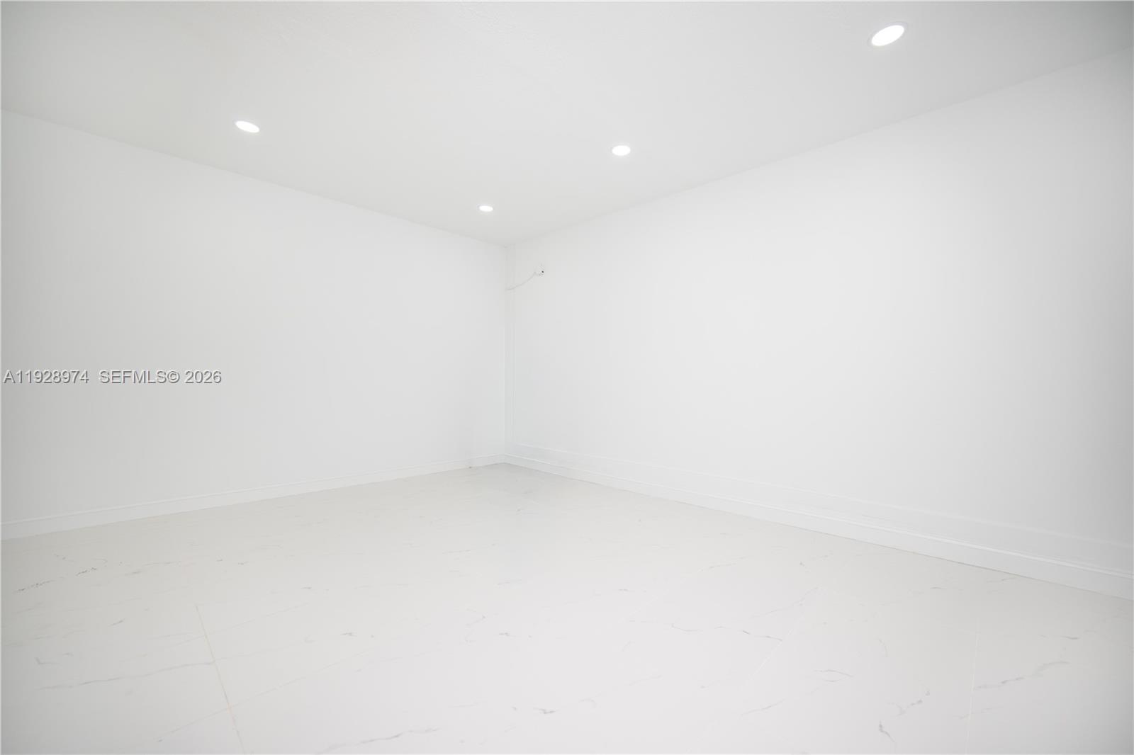 KAYLA S PLACE - Residential