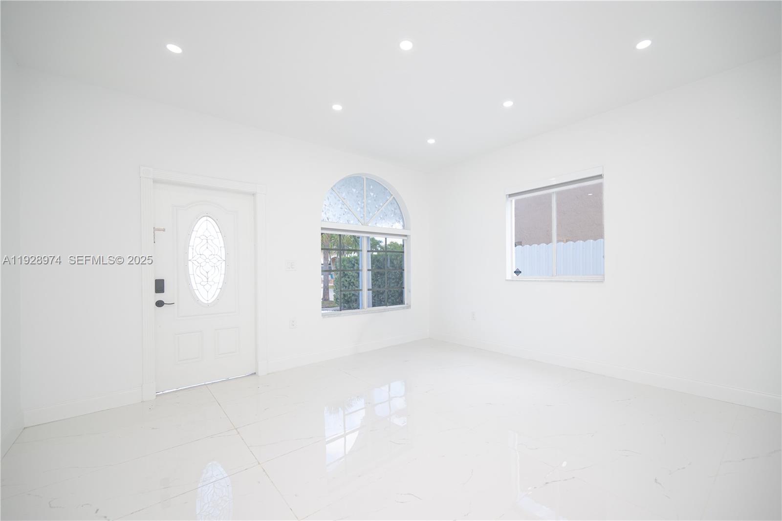 KAYLA S PLACE - Residential