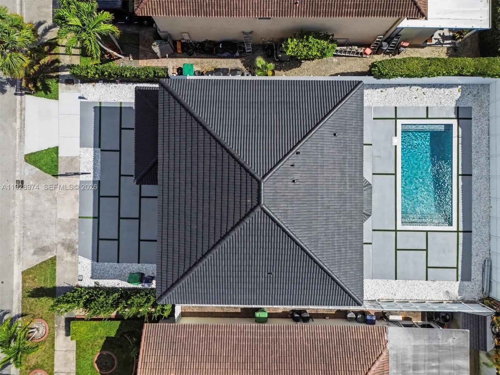 KAYLA S PLACE - Residential