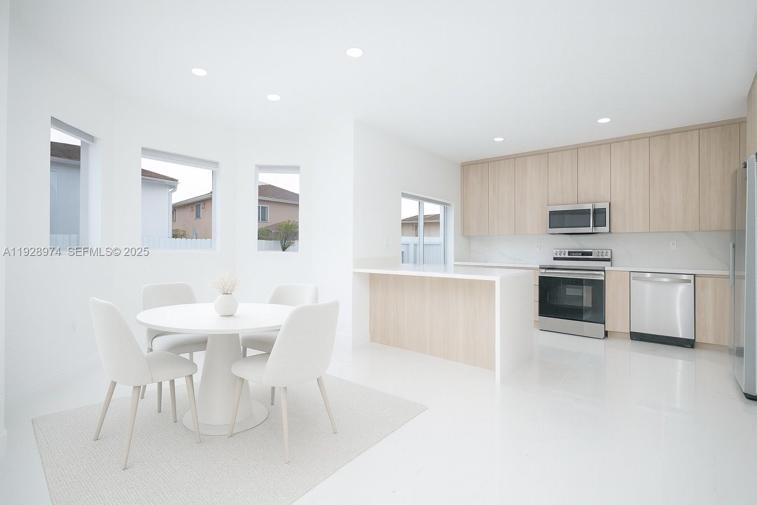 KAYLA S PLACE - Residential